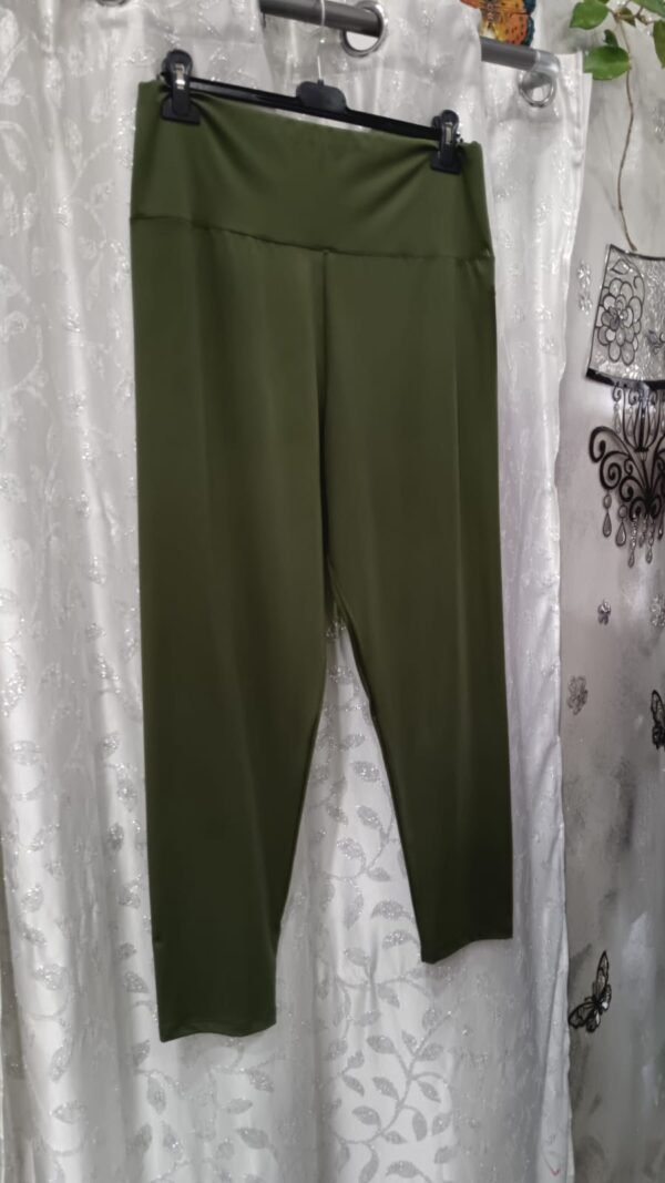 LEGGINS LUCIDO TAGLIA CURVY - immagine 4